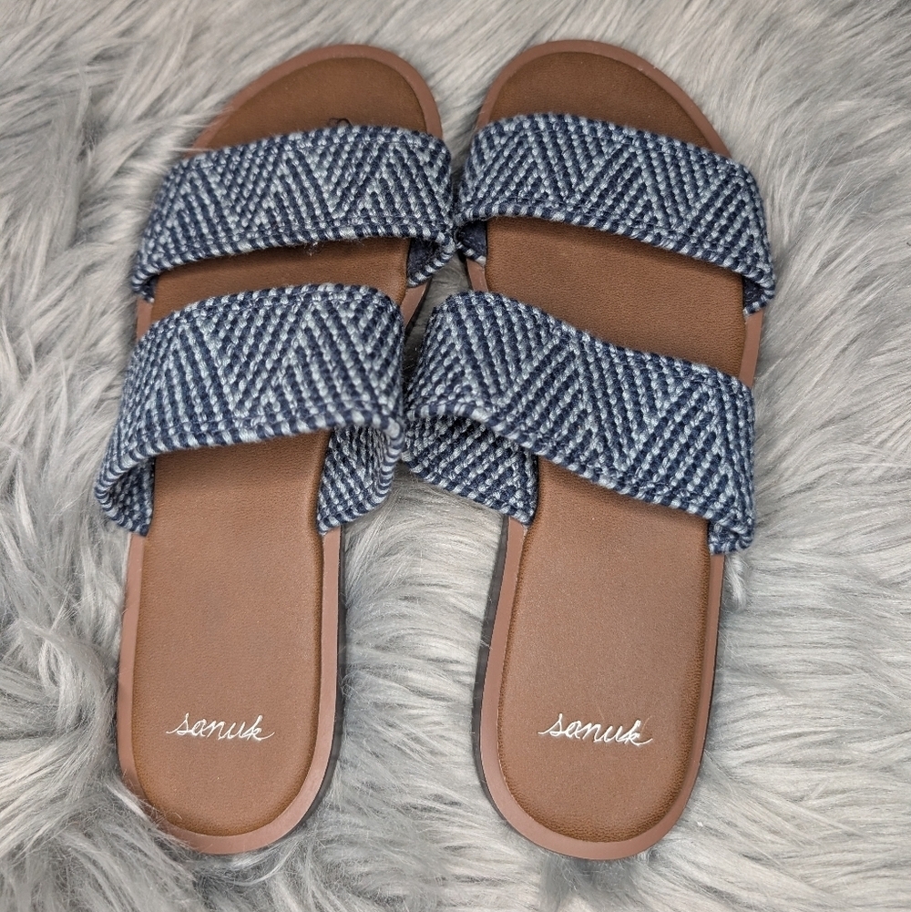 Sanuk Women's Navy and Brown Slide Sandals